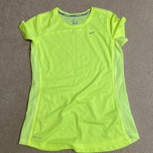 NIKE dri fit short sleeve top